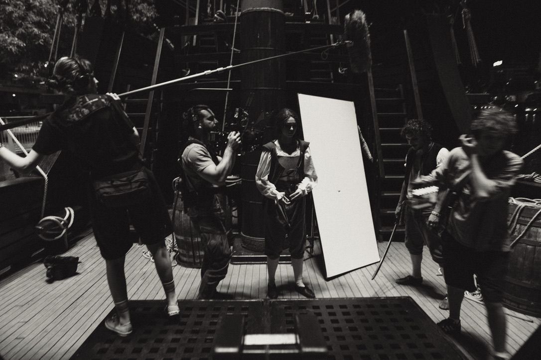 Bounce board and boom on deck, black and white